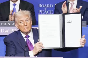 I mercati reggono ai nuovi dazi USA. L’UE abbocca all’amo di Trump