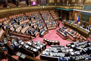 Nuova legge elettorale, asse Meloni-Schlein: ma Lega e Forza Italia frenano