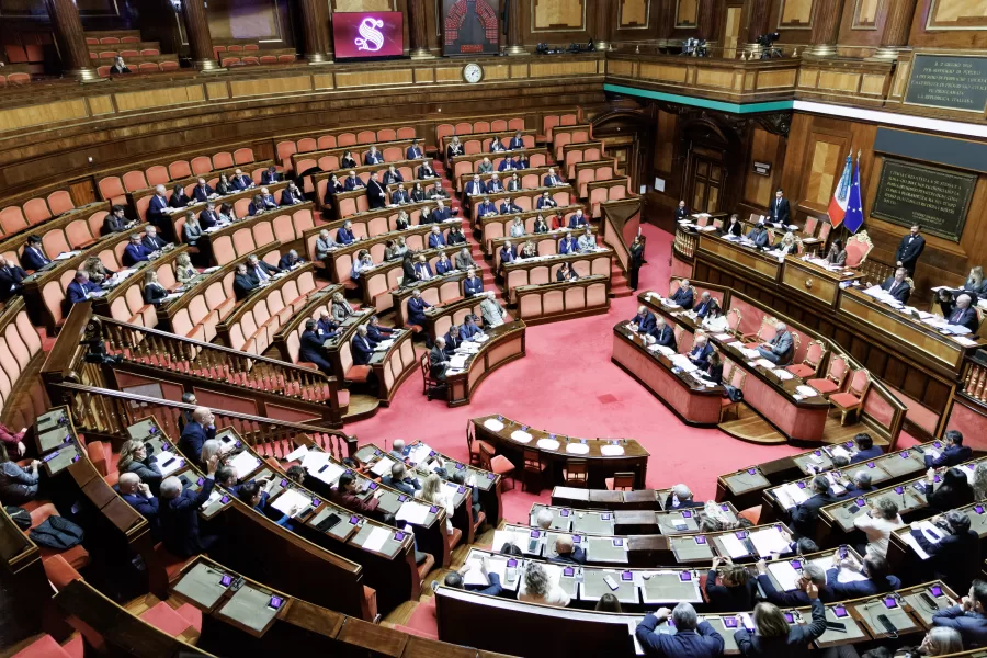Nuova legge elettorale, asse Meloni-Schlein: ma Lega e Forza Italia frenano