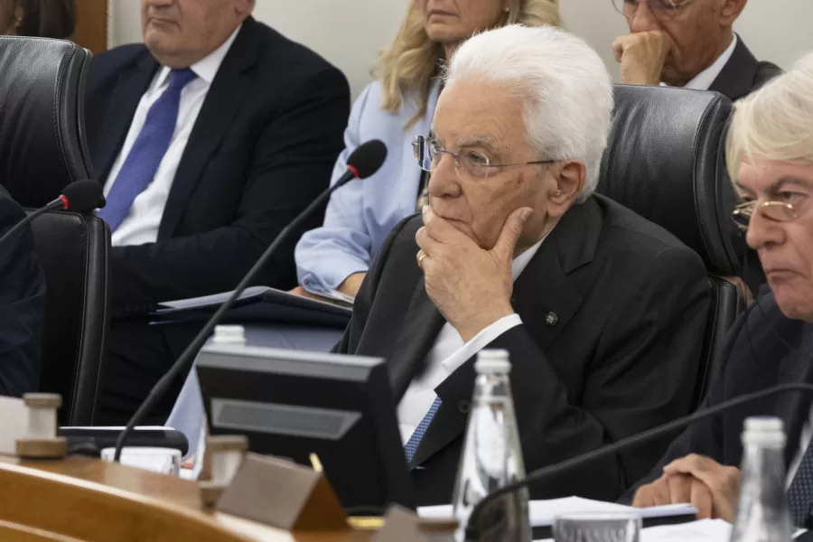 Mattarella presiede il Csm dopo le parole di Nordio: “Serve rispetto tra le Istituzioni”. Ma nella Magistratura qualcosa non funziona