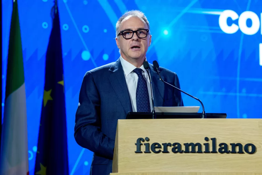 Emanuele Orsini alla Conferenza delle Ambasciatrici e degli Ambasciatori d’Italia nel mondo, Milano (Italia) Mercoledì 17 Dicembre 2025 (Foto Claudio Furlan/LaPresse)

Conference of Italian Ambassadors around the world, Milan (Italy) Wednesday, 17 December 2025 (Photo Claudio Furlan/LaPresse)