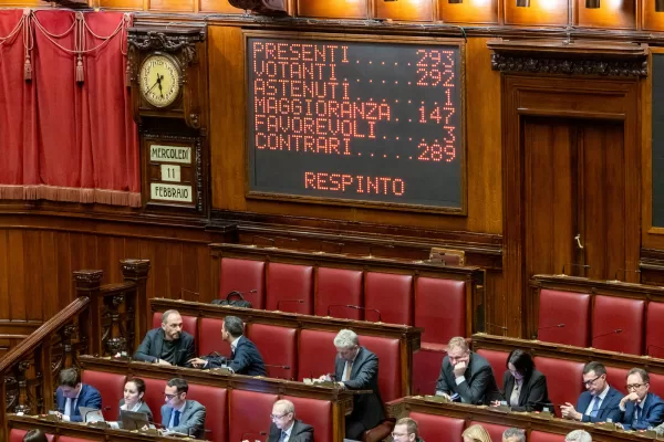 Risultato voto ODG Sasso in occasione del DL  di proroga degli aiuti militari allUcraina. Camera dei Deputati, Roma Mercoledì 11 Febbraio 2026 (foto Mauro Scrobogna / LaPresse)  

Sasso motion vote results on the occasion of  decree law extending the military aid to Ukraine. Chamber of Deputies, Rome, Wednesday February 11 2026. (Photo by Mauro Scrobogna / LaPresse)