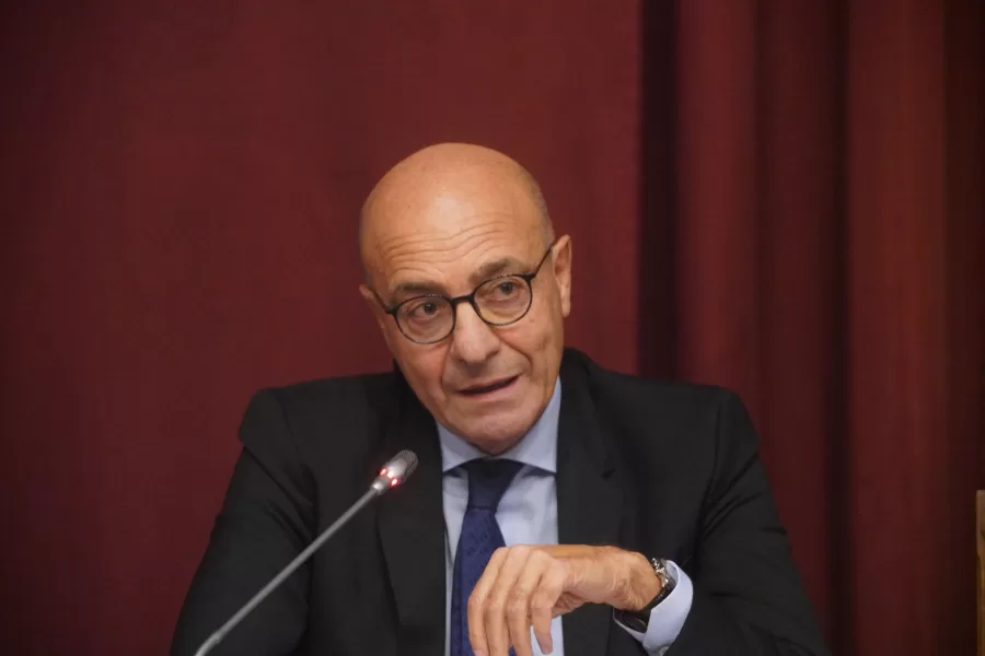 NICOLA LATORRE PRESIDENTE COMMISSIONE DIFESA SENATO