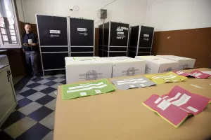 Referendum giustizia, reel, meme e grafiche per il Sì. I giovani di destra si mobilitano sui social Referendum giustizia, reel, meme e grafiche per il Sì. I giovani di destra si mobilitano sui social