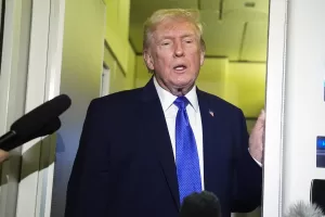 President Donald Trump speaks with reporters aboard Air Force One, Monday, Feb. 16, 2026, en route to Washington from West Palm Beach, Fla. (AP Photo/Matt Rourke) President Donald Trump speaks with reporters aboard Air Force One, Monday, Feb. 16, 2026, en route to Washington from West Palm Beach, Fla. (AP Photo/Matt Rourke)