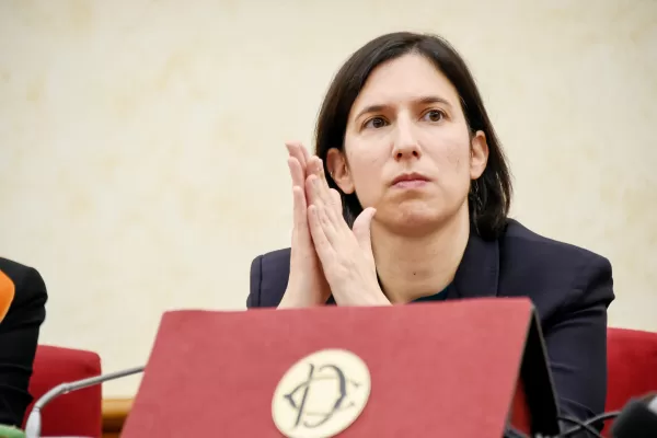 ELLY SCHLEIN SEGRETARIA PD