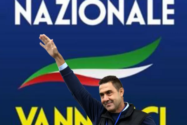 FUTURO NAZIONALE LOGO PARTITO ROBERTO  VANNACCI ELAB