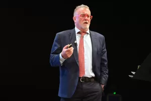 LUIGI  MARCO   BASSANI  STORICO  E PROFESSORE    ORDINARIO