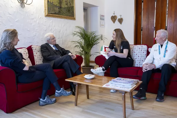 Mattarella a Cortina, ma senza lusso. Il Presidente ha dormito nella foresteria della Marina militare