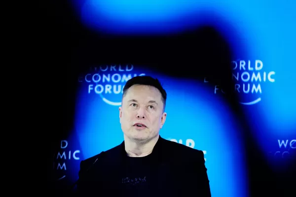 Elon Musk attends the Annual Meeting of the World Economic Forum in Davos, Switzerland, Thursday, Jan. 22, 2026. (AP Photo/Markus Schreiber) 


Associated Press / Lapresse
Only italy and spain