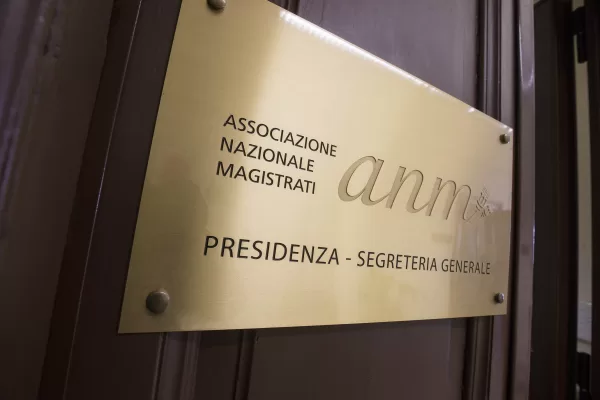 Referendum magistratura, i “No” dell’Anm per tutelare la casta e opporsi al cambiamento