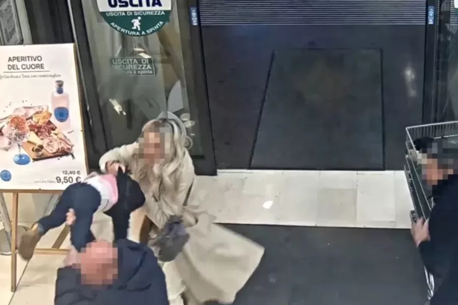 Ladri di bambini, i casi di Bergamo e Roma riaccendono la paura. Fuori scuola o al supermercato: una media di 47 al giorno