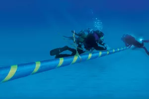 TYRRHENIAN LINK CAVO CAVI SOTTOMARINO SOTTOMARINI POSA  SUB TERNA