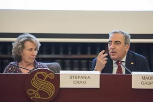 Gasparri si dimette, Stefania Craxi nuova capogruppo di Forza Italia in Senato. Marina Berlusconi: “Iniziativa gruppo parlamentare”