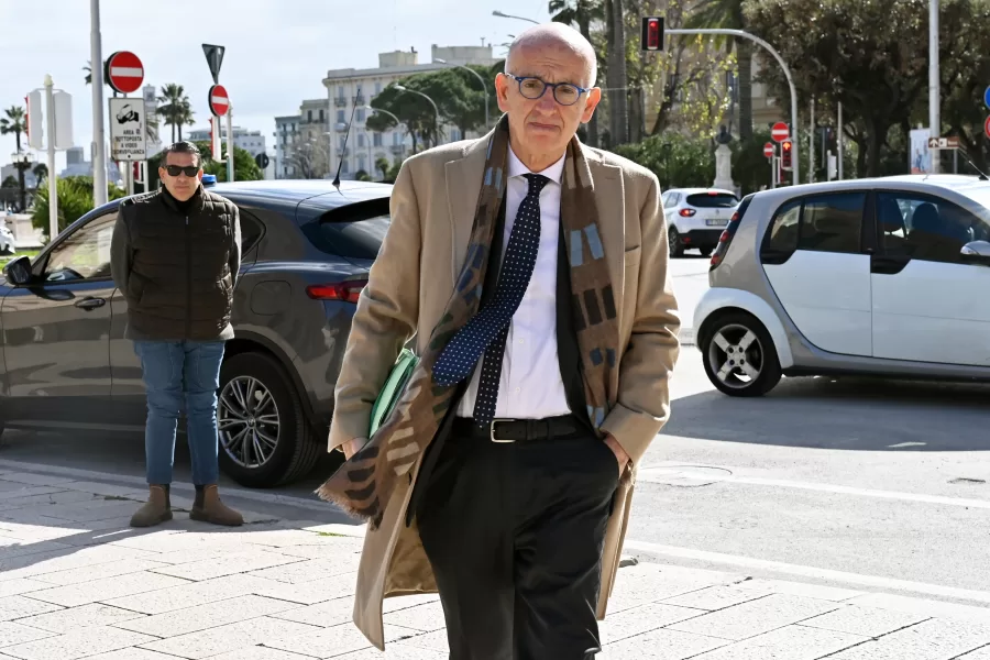 FRANCESCO PAOLO  SISTO  VICE MINISTRO DELLA  GIUSTIZIA