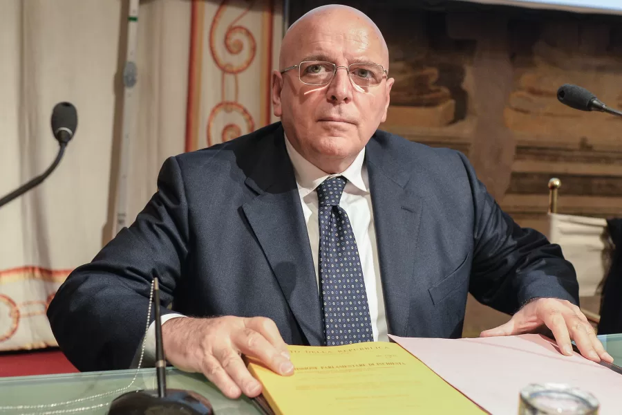 MARIO OLIVERIO