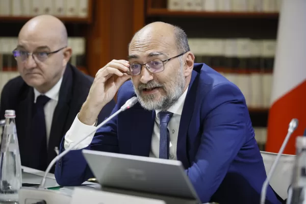 LUIGI DI GREGORIO, PROFESSORE ASSOCIATO SCIENZE POLITICHE