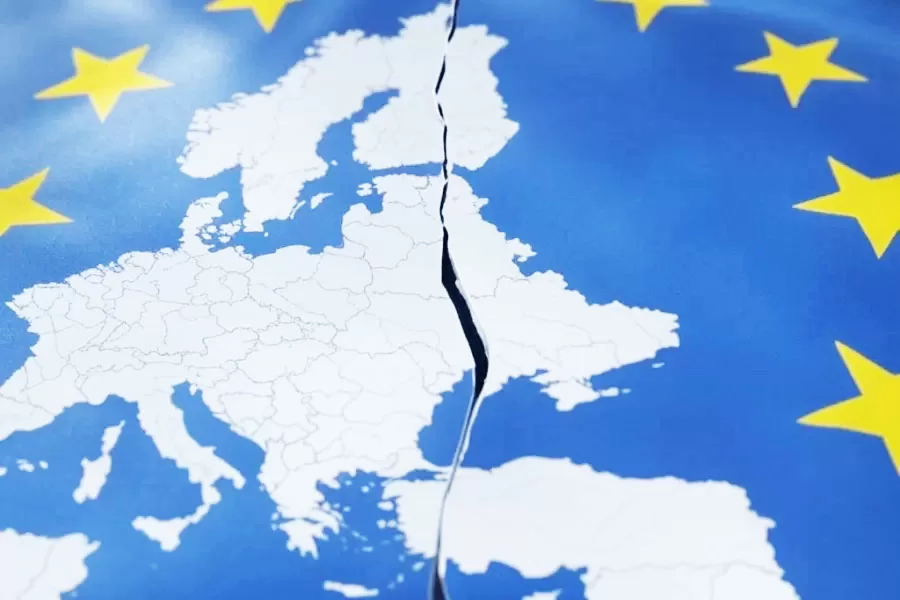 L’Ue finisce sotto le macerie in Iran, dalla guerra in Iraq a oggi: come l’Europa ha perso voce in politica estera