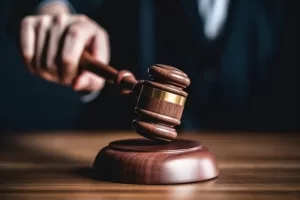 GIUSTIZIA MARTELLO DEL GIUDICE DECISIONE GIUDIZIO VERDETTO
SENTENZA SENTENZE ASTA INCANTO ASTE MARTELLETTO GIUSTIZIA MARTELLO DEL GIUDICE DECISIONE GIUDIZIO VERDETTO
SENTENZA SENTENZE ASTA INCANTO ASTE MARTELLETTO