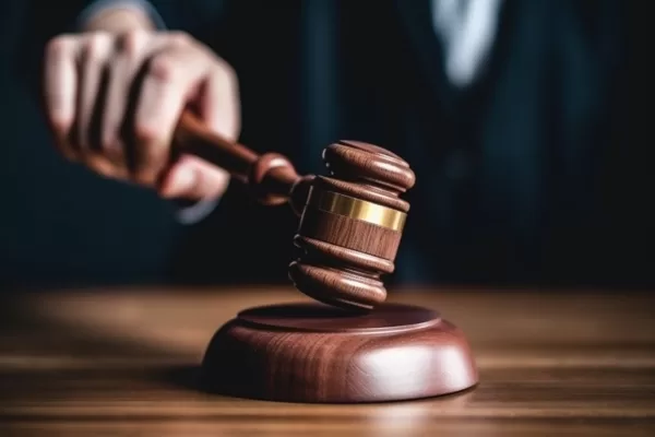 GIUSTIZIA MARTELLO DEL GIUDICE DECISIONE GIUDIZIO VERDETTO
SENTENZA SENTENZE ASTA INCANTO ASTE MARTELLETTO GIUSTIZIA MARTELLO DEL GIUDICE DECISIONE GIUDIZIO VERDETTO
SENTENZA SENTENZE ASTA INCANTO ASTE MARTELLETTO