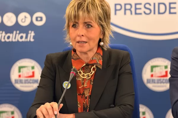 Mazzetti: “La spinta da Arcore? Noi azzurri pronti a rinnovarci. Consigli della famiglia Berlusconi sono sempre stati importanti e ben accetti”