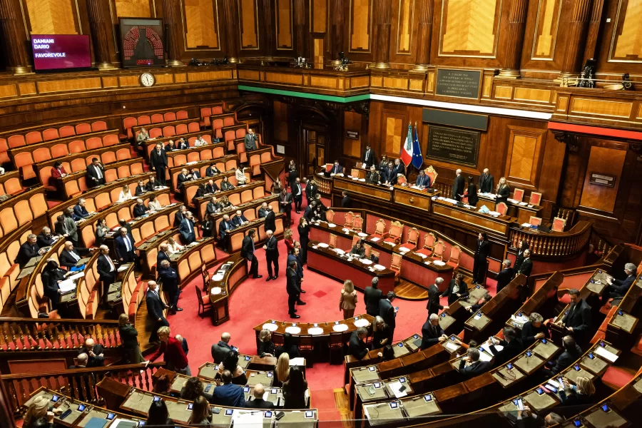 voto di fiducia  per la proroga dell’autorizzazione alla cessione di mezzi, materiali ed equipaggiamenti militari all’Ucraina. Senato, Roma Mercoledì 25 Febbraio 2026 (foto Mauro Scrobogna /LaPresse)

the vote of confidence in extending the authorization for the transfer of military vehicles, materials, and equipment to Ukraine. Senate, Rome, Wednesday February 25 2026 (Photo by Mauro Scrobogna / LaPresse)