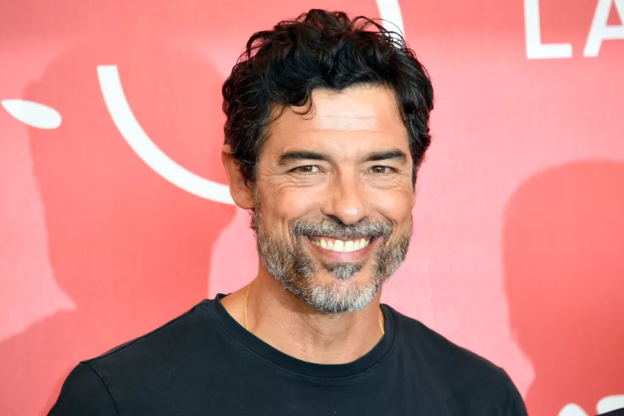 Referendum 22 e 23 marzo, i grandi giuristi arruolati dal ‘NO’ sono comici e attori. Da Storti a Gassman