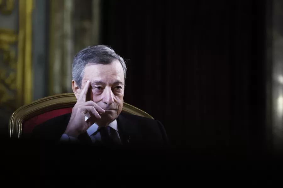 Foto Cecilia Fabiano/LaPresse 29 Novembre  2023 Roma, Italia – Politica – Chiesa di Sant’Ignazio da Loyola : Mario Draghi partecipa alla presentazione del libro   Quando eravamo padroni del mondo di Aldo Cazzullo Nella foto: Mario Draghi November  29 2023 Roma, Italy – News –  Church of Sant’Ignazio da Loyola: Mario Draghi participates in the presentation of the book When we were masters of the world by Aldo Cazzullo In the photo: Mario Draghi