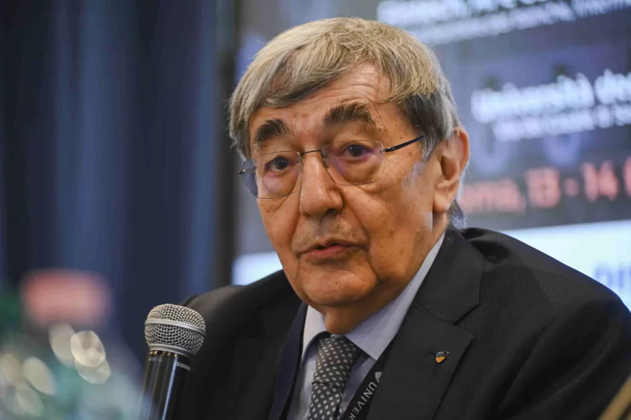 UBALDO LIVOLSI PRESIDENTE LIVOLSI&PARTNERS SPA E CHIEF INVESTOR RELATIONS IN HOME SETV