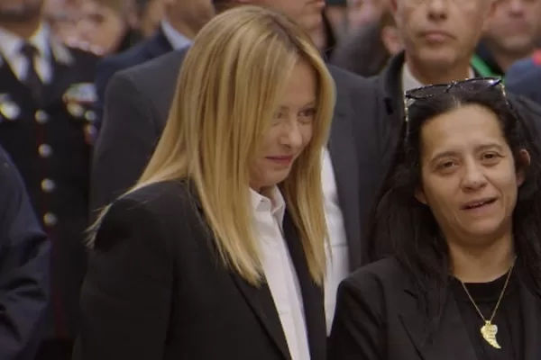 La tenerezza di una mamma Premier