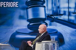 Giorgia perde il referendum, ma le dimissioni di massa non bastano. Bisogna puntare sulla giustizia giusta