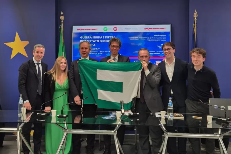 Democracy under pressure. Difendere l’Europa per non arrenderci agli autocrati