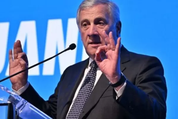 Referendum, Tajani al Riformista: “Molti magistrati sono a favore ma non lo dicono perché temono ritorsioni, questo dimostra lo strapotere di una minoranza organizzata” Referendum, Tajani al Riformista: “Molti magistrati sono a favore ma non lo dicono perché temono ritorsioni, questo dimostra lo strapotere di una minoranza organizzata”