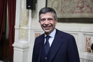 MAURIZIO LUPI, POLITICO