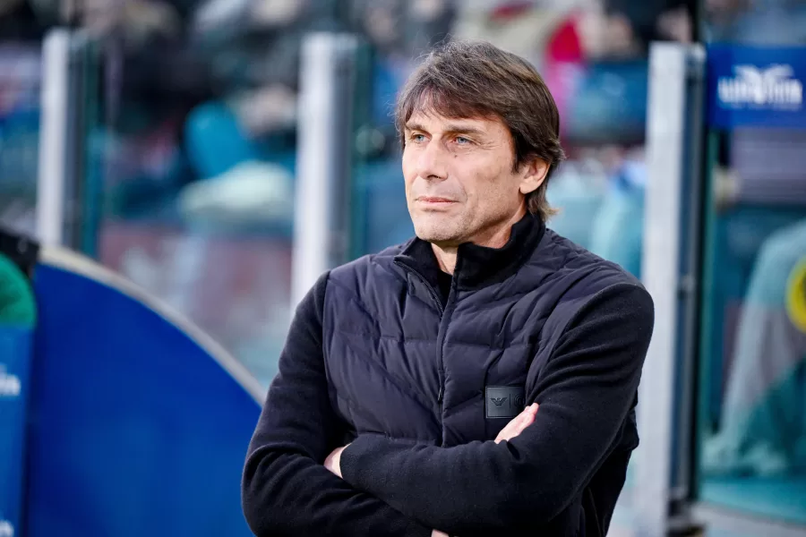 Napoli’s coach Antonio Conte  during the Serie A soccer match between Cagliari Calcio and Napoli at the Unipol Domus in Cagliari, Sardinia –  Friday 20th March 2026. Sport – Soccer (Photo by Gianluca Zuddas/Lapresse)