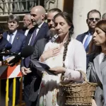 Famiglia Nel Bosco ricevuta dal Presdente del Senato Ignazio La Russa , Chaterine Birmingham legge una lettera  RomaItalia Mercoledì 25 Marzo 2026 – Cronaca – (foto di Cecilia Fabiano/ LaPresse) 
Nel Bosco family received by the President of the Senate Ignazio La Russa, Catherine Birmingham reads a letter  RomeItaly  , March 25, Wednesday 2026 – News – (photo by Cecilia Fabiano/LaPresse