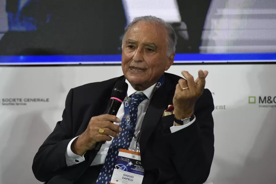 GIULIO SAPELLI ECONOMISTA