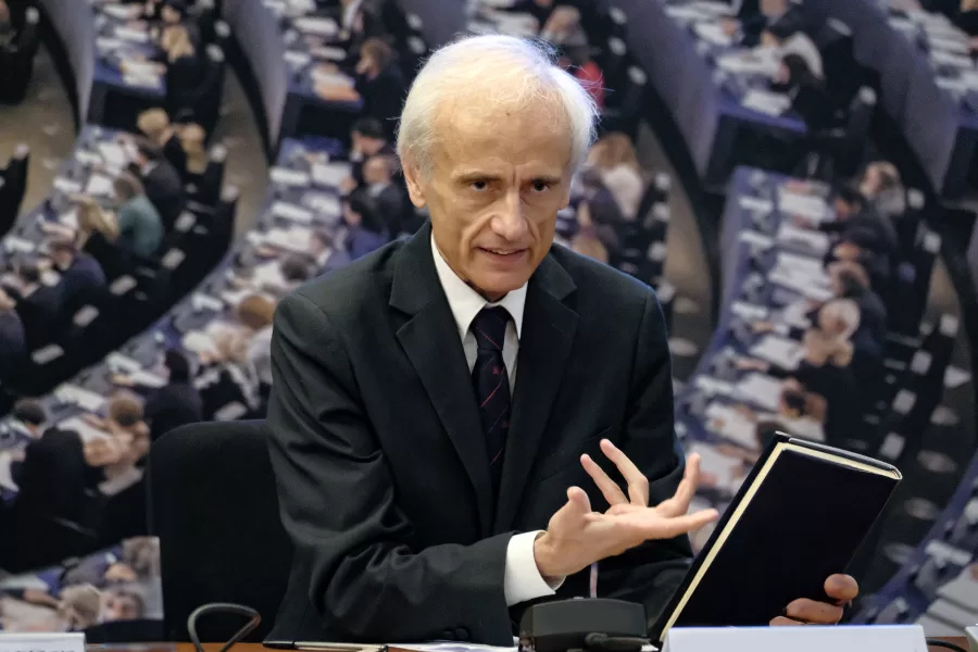 PIERO SCHIAVAZZI DOCENTE DI GEOPOLITICA VATICANA E COORDINATOR DEGLI EVENTI ISTITUZIONALI IUSE