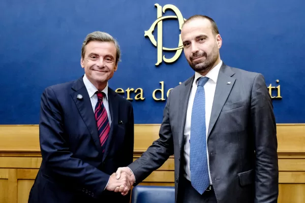 Il segretario di Azione Carlo Calenda, il segretario del Partito Liberaldemocratico Luigi Marattin in occasione della conferenza stampa per illustrare le proposte per la leggi di bilancio che sigla una alleanza politica tra i due partiti. Camera dei Deputati a Roma Giovedì 09 Ottobre 2025. (foto Mauro Scrobogna / LaPresse)
Azione secretary Carlo Calenda and Liberal Democratic Party secretary Luigi Marattin at the press conference to present the budget proposals that seal a political alliance between the two parties. Chamber of Deputies in Rome on Thursday, October 09 2025. (Photo by Mauro Scrobogna / LaPresse) Il segretario di Azione Carlo Calenda, il segretario del Partito Liberaldemocratico Luigi Marattin in occasione della conferenza stampa per illustrare le proposte per la leggi di bilancio che sigla una alleanza politica tra i due partiti. Camera dei Deputati a Roma Giovedì 09 Ottobre 2025. (foto Mauro Scrobogna / LaPresse)
Azione secretary Carlo Calenda and Liberal Democratic Party secretary Luigi Marattin at the press conference to present the budget proposals that seal a political alliance between the two parties. Chamber of Deputies in Rome on Thursday, October 09 2025. (Photo by Mauro Scrobogna / LaPresse)