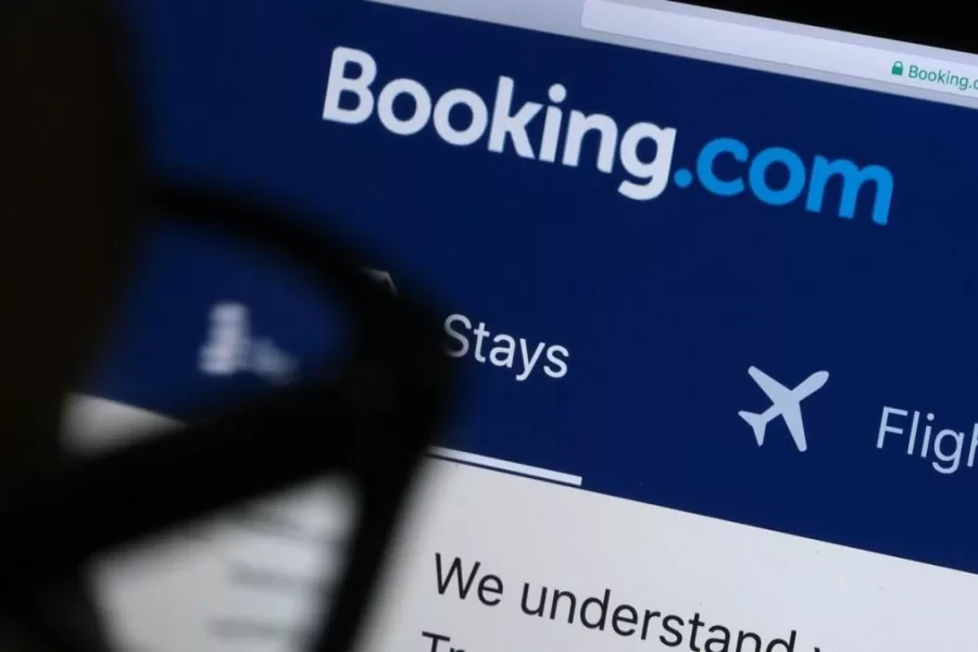 Booking subisce un attacco hacker, rubate le informazioni personali e le prenotazioni dei clienti ma non i dati di pagamento