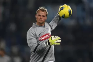 Incidente ad Alexander Manninger, muore a soli 48 anni l’ex portiere di Juventus e Fiorentina