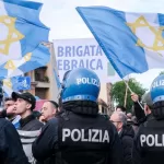 La Liberazione divide, ebrei messi all’angolo: torna un clima da brividi contro la Comunità