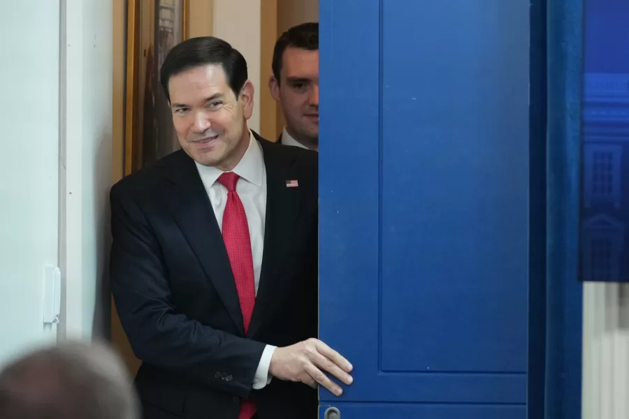 Secretary of State Marco Rubio arrives to speak at a press briefing in the James Brady Press Briefing Room at the White House in Washington, Tuesday, May 5, 2026. (AP Photo/Mark Schiefelbein) 


Associated Press / LaPresse
Only italy and spain