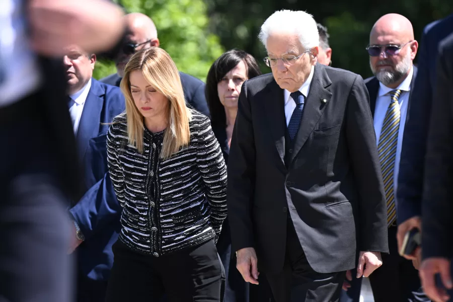 Il presidente della Repubblica Sergio Mattarella e la presidente del Consiglio Giorgia Meloni in visita allospedale di Baggiovara (Modena) dove hanno visitato i feriti ricoverati, dopo il grave episodio di ieri pomeriggio, dove sono state falciate da unautomobile
17 Maggio 2026, Modena, Italia
(Foto Alessandro Fiocchi/LaPresse)

President Sergio Mattarella and Prime Minister Giorgia Meloni visited the hospital in Baggiovara (Modena), where they visited the injured patients following yesterday afternoon’s serious incident, where they were struck by a car.
May 17, 2026, Modena, Italy
(Photo by Alessandro
