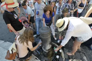 Allerta caldo a Roma, giovedì 28 maggio la prima della stagione Allerta caldo a Roma, giovedì 28 maggio la prima della stagione
