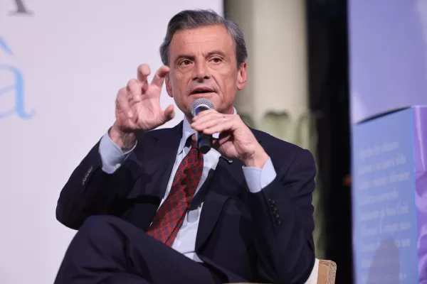 CARLO CALENDA, POLITICO