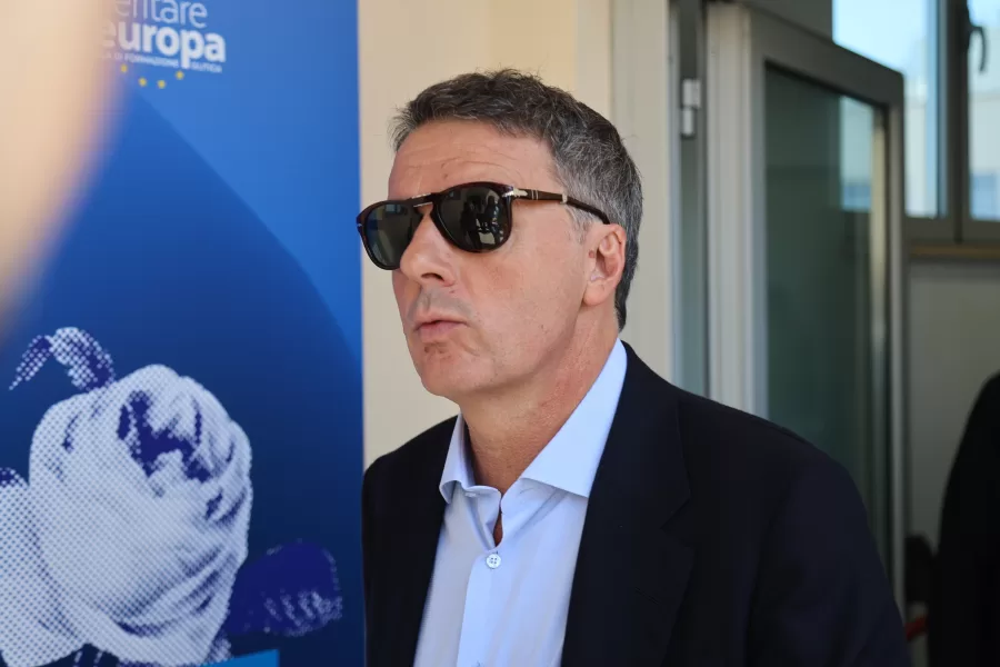Renzi e l’evento a bordo di una nave da crociera in Egitto. Quando disse: “Alle conferenze parlo anche gratis”