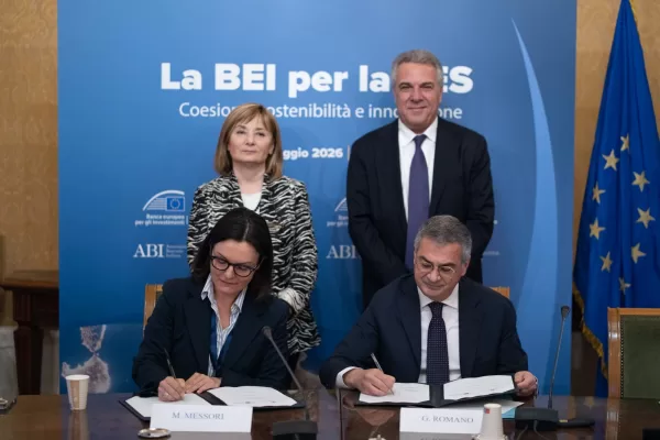 Zes Unica, la Bei avanza sul Mezzogiorno: sottoscritto il protocollo con il Governo Zes Unica, la Bei avanza sul Mezzogiorno: sottoscritto il protocollo con il Governo
