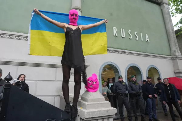 Pussy Riot and FEMEN activists stage a protest against Russia’s presence after its absence following the 2022 invasion of Ukraine in front of the Russian pavilion, at the 2026 Art Venice Biennale, in Venice, Italy, Wednesday, May 6, 2026. (AP Photo/Luca Bruno)





Associate Press/ LaPresse
Only Italy and Spain