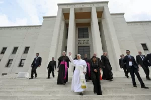 Foto Vatican Media/LaPresse 
14 maggio 2026 – Città del Vaticano, Cronaca – 
Papa Leone XIV – Visita pastorale all’Università La Sapienza di Roma 

DISTRIBUTION FREE OF CHARGE – NOT FOR SALE